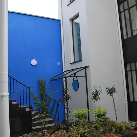 Azur Apartament *